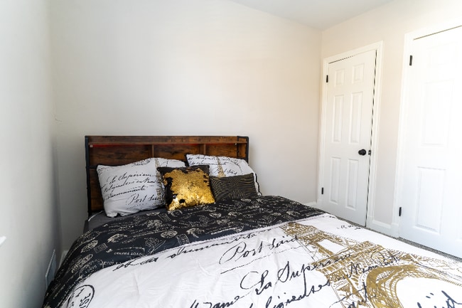 Building Photo - 1663 Winford Rd