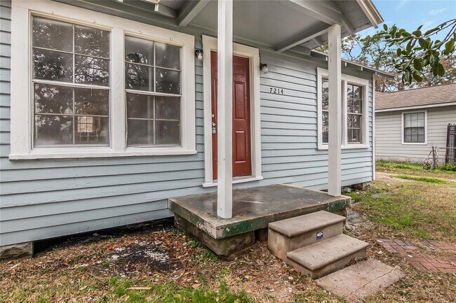 Foto del edificio - 7214 W Knoll St