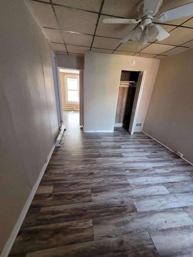 Foto principal - 122 N Broad St