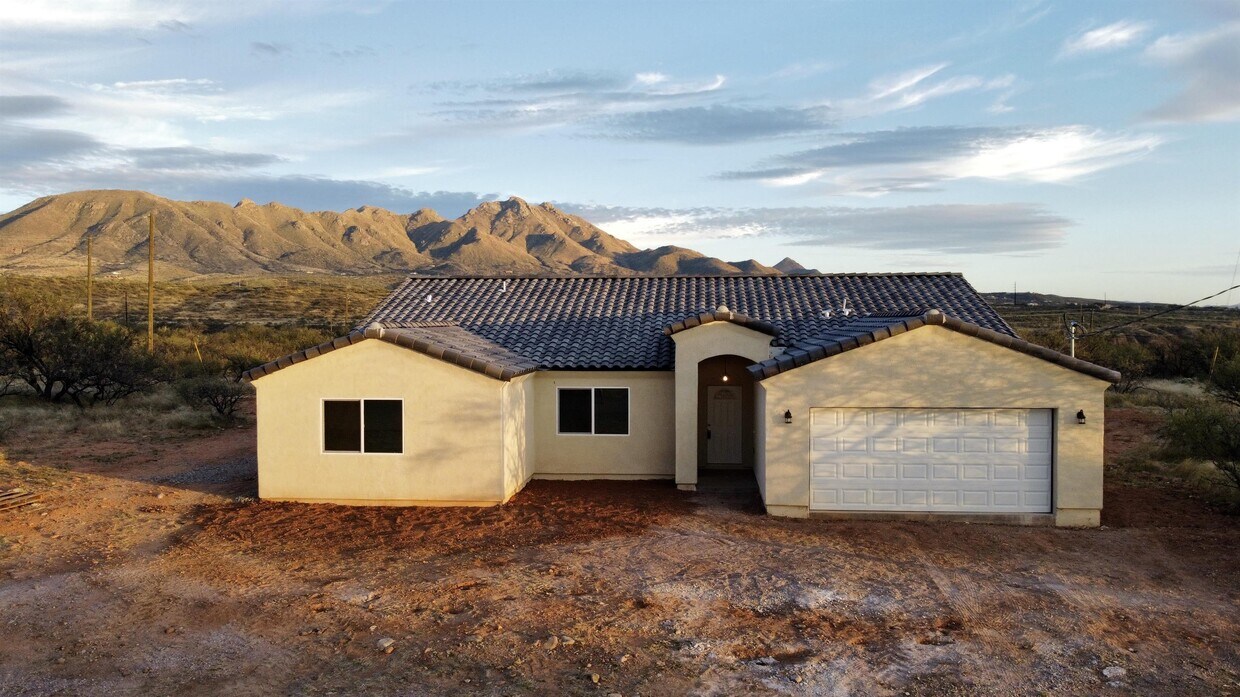 67 Galia Corte, Rio Rico, AZ 85648 House Rental in Rio Rico, AZ