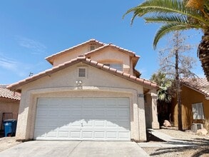 Building Photo - 593 Old W Ct