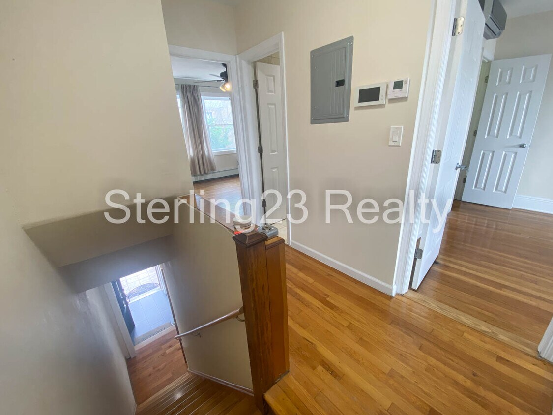 2117 46th St Unit 2FL, Astoria, NY 11105 Apartments 2117 46th St