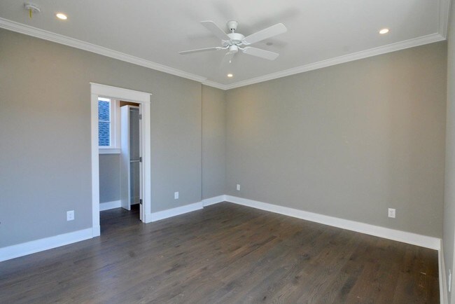 Foto del edificio - 315 Ashley Ave
