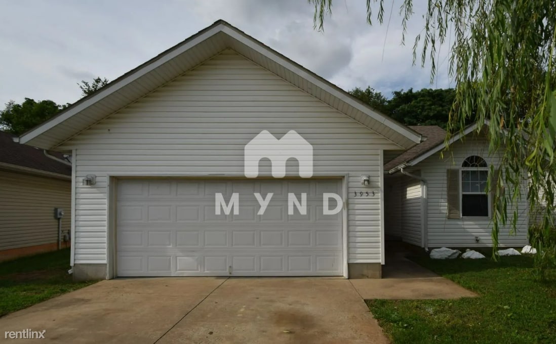 Primary Photo - 3 br, 2 bath House - 3953 W Church Street
