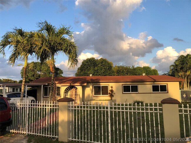 Building Photo - 12975 NW 18th Ct
