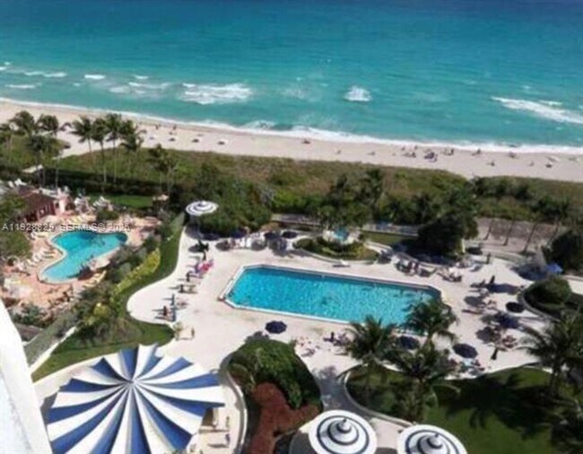 Foto del edificio - 5161 Collins Ave