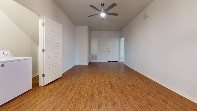 Building Photo - 3109 Green St