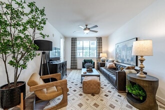 Solara Vista apartments — community photo - Solara Vista