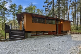 Building Photo - 234 Tophet Rd