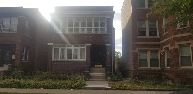 Foto principal - 7310 S Crandon Ave