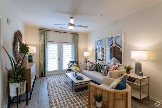 2BR, 2BA - The Burke