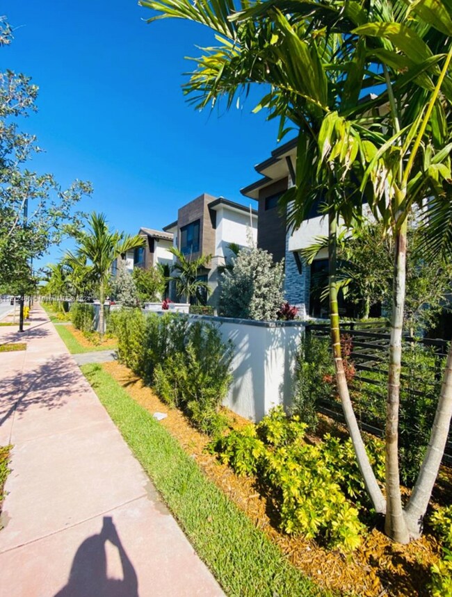 Foto del edificio - 8231 NW 43rd St