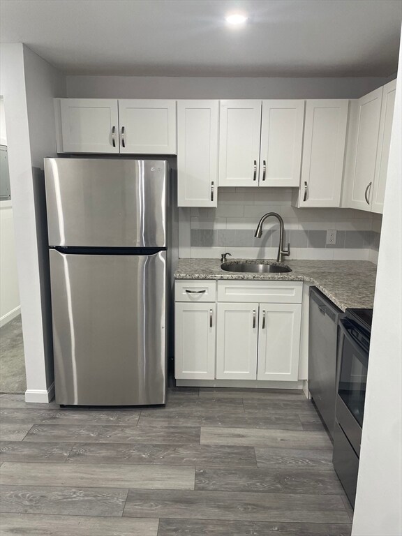 Foto del edificio - 384 Great Rd