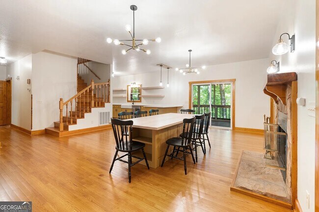 Entry + Kitchen - 119 Green Bower Trl