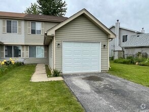 Building Photo - 1481 Andover Dr