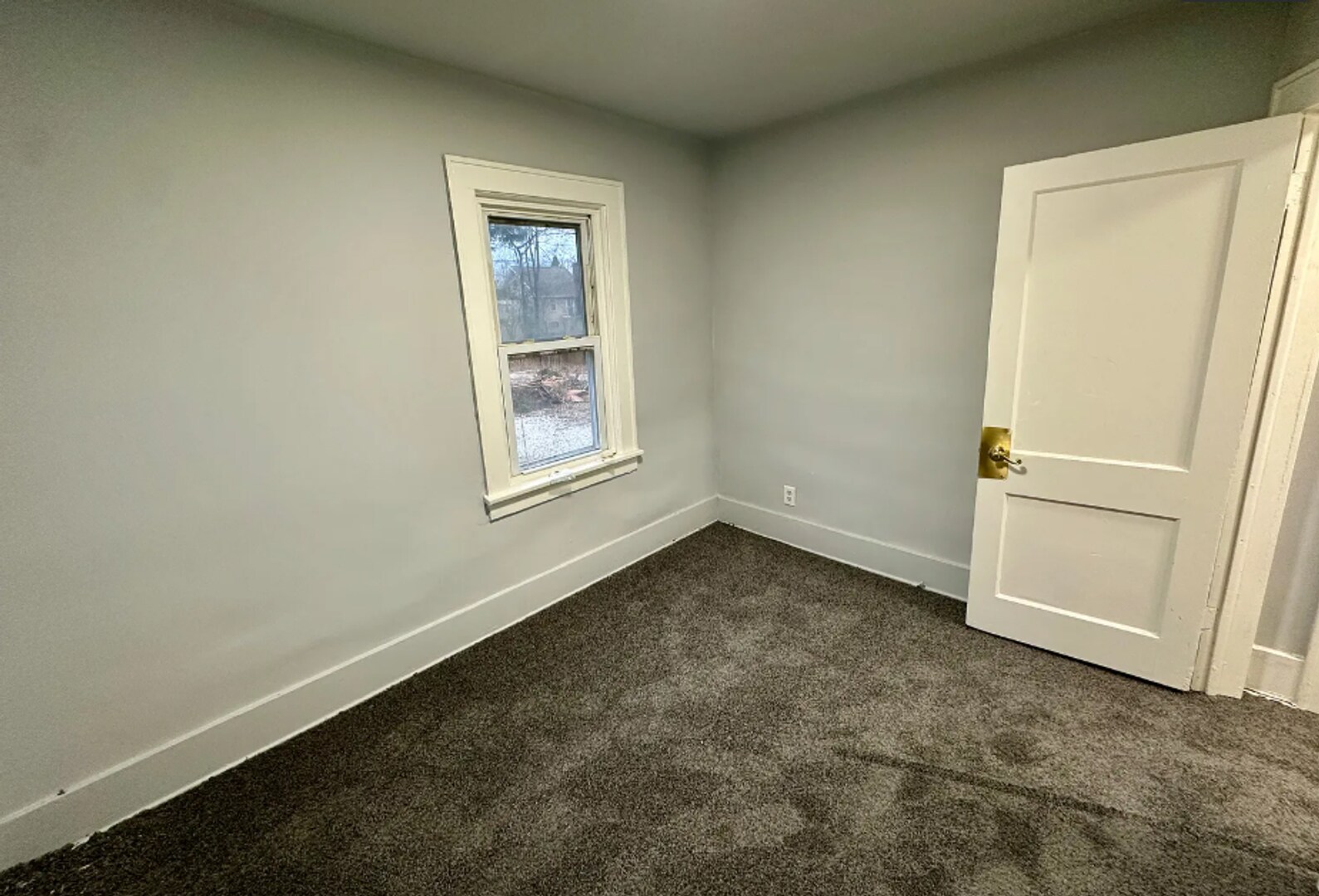 1032-1034 Clay St Akron, OH 44301 – photo 3