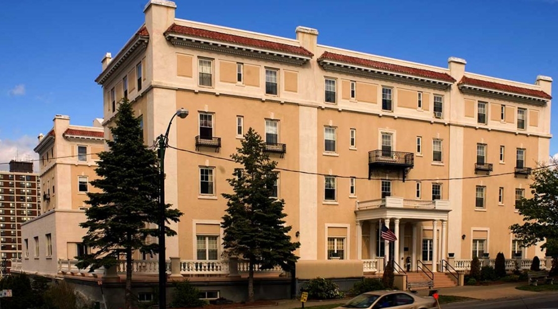 Primary Photo - Pontiac Terrace Apartments