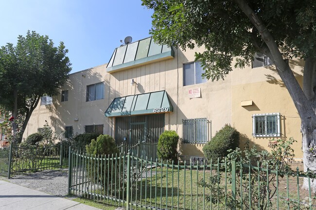 Foto del edificio - 6329 10th Ave