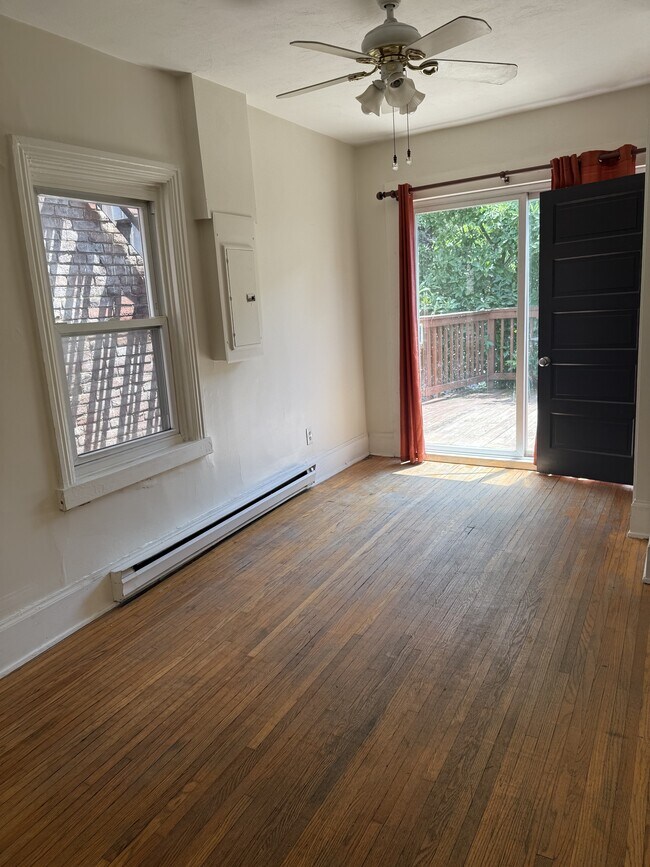 Foto del edificio - 217 Briggs St