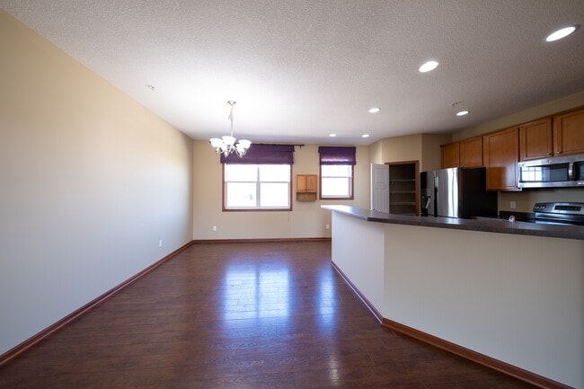 Foto del edificio - 1988 Commonwealth Blvd