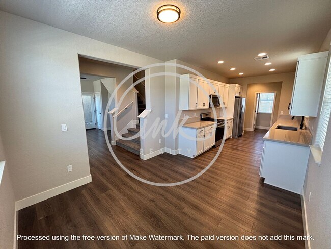 Foto del edificio - New Townhouses in Gardnerville For Rent