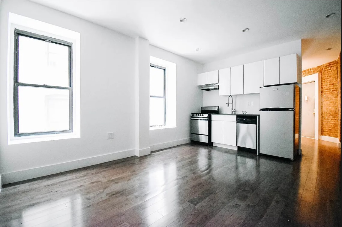 Primary Photo - 4 St Nicholas Terrace