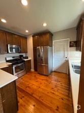 Building Photo - 621 3rd St NW