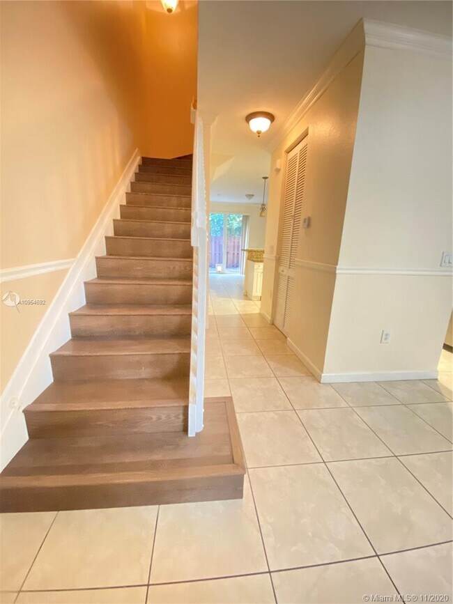 Foto del edificio - 153 SE 28th Ln