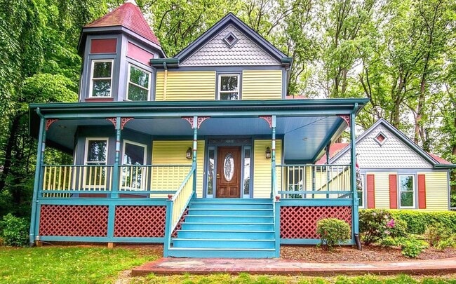 Foto del edificio - 6814 Braddock Rd