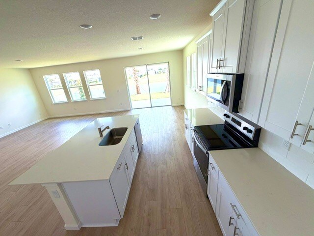 Building Photo - 322 Bracer Way