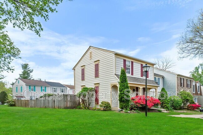 Building Photo - 17429 Gallagher Way