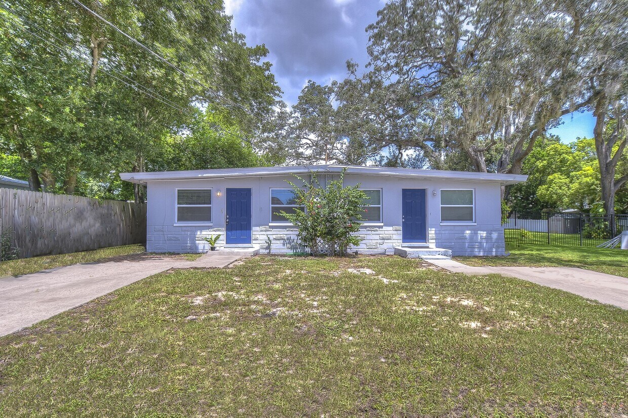 224 3rd Ave SW, Largo, FL 33770 Townhome Rentals in Largo FL