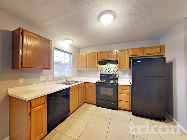 Foto del edificio - 8324 Sand Hills Ct