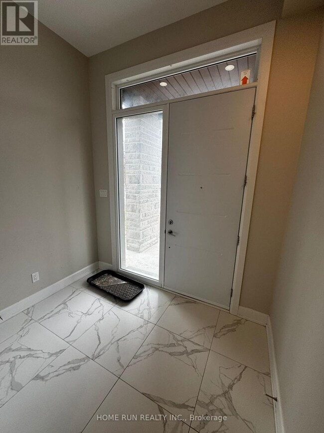 Photo du bâtiment - 902 Pinecrest Rd