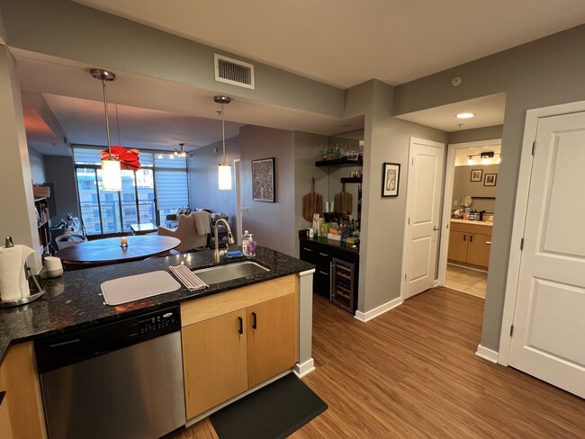 Kitchen - 475 K St NW