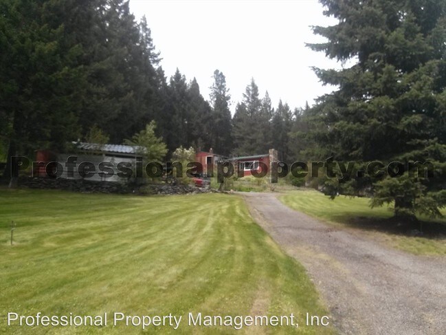 Building Photo - 3 br, 2 bath Apartment - 15860 US HWY 93 N