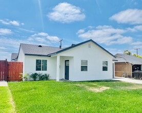 Building Photo - 12158 Oracle St