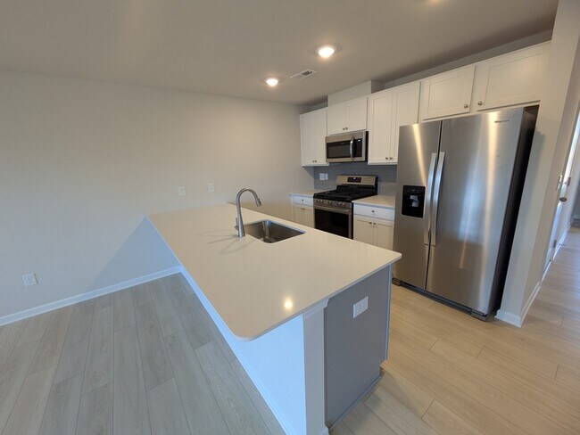 Foto del edificio - 831 Powder Br Dr