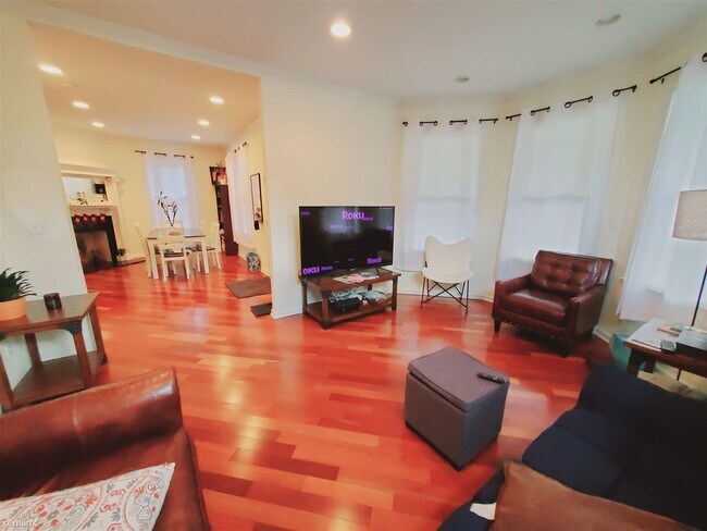 Building Photo - 2 br, 2 bath Condo - 71 Grove St Apt 1