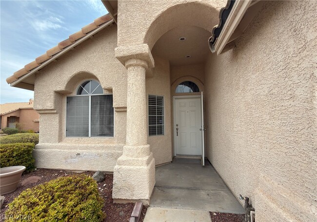 Building Photo - 2436 Twin Flower Cir