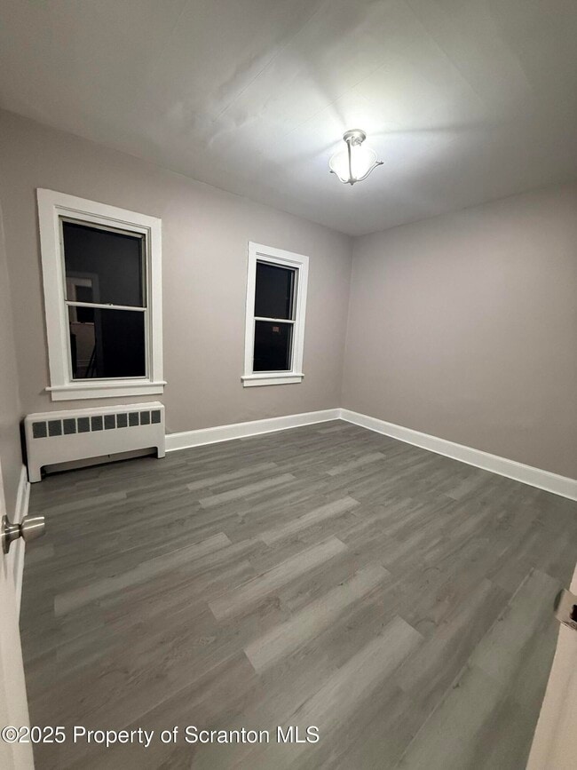 Foto del edificio - 929 Stafford Ave