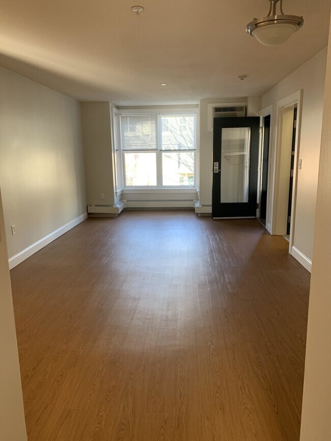 Foto del edificio - 72 Brookline St