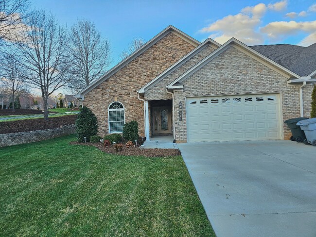 Building Photo - 261 Wrenwood Ct