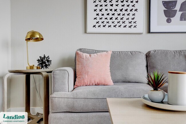 Foto del edificio - 5810 Worth Pkwy