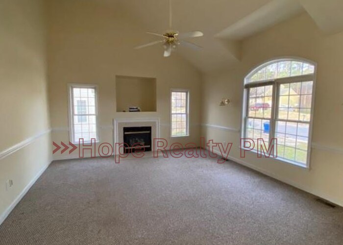 Building Photo - 20308 Hickory Branch Dr