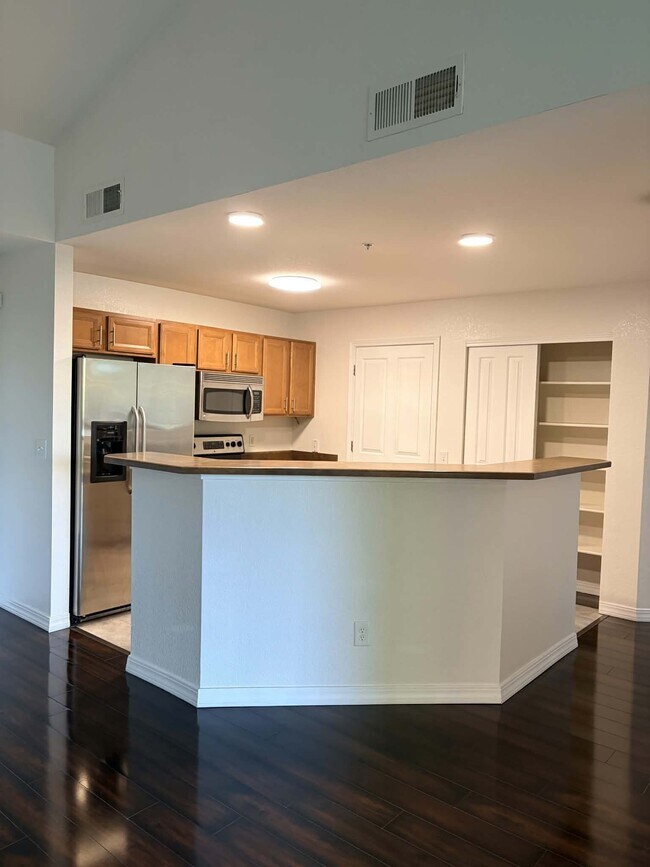 Foto del edificio - 2133 Krisron Rd