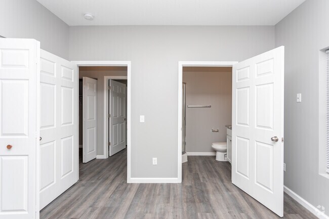 2HAB, 2BA - 1500 ft² - Evard Place - Solar Powered