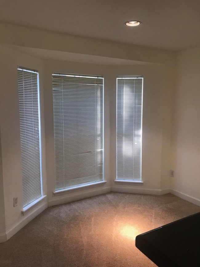 Foto del edificio - 1 bedroom in Coral Springs FL 33071