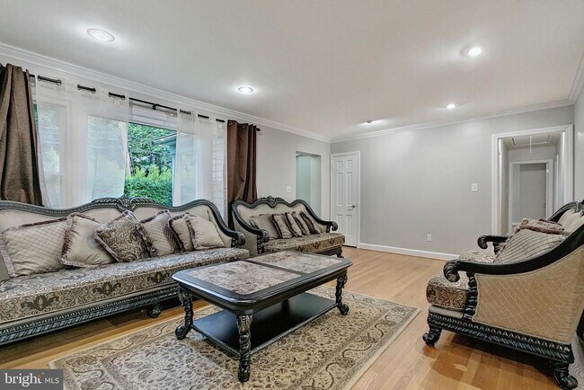 Foto del edificio - 2108 48th St NW