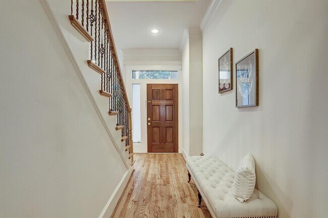 Building Photo - 2608 Nantucket Dr